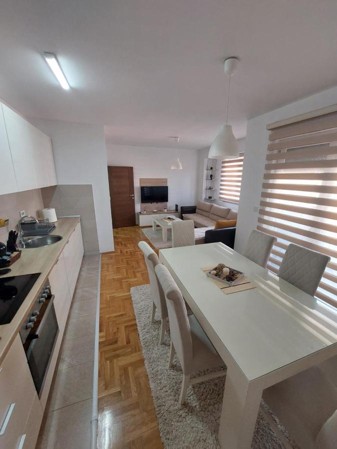 Apartment Gelic Family Kumanovo Buitenkant foto